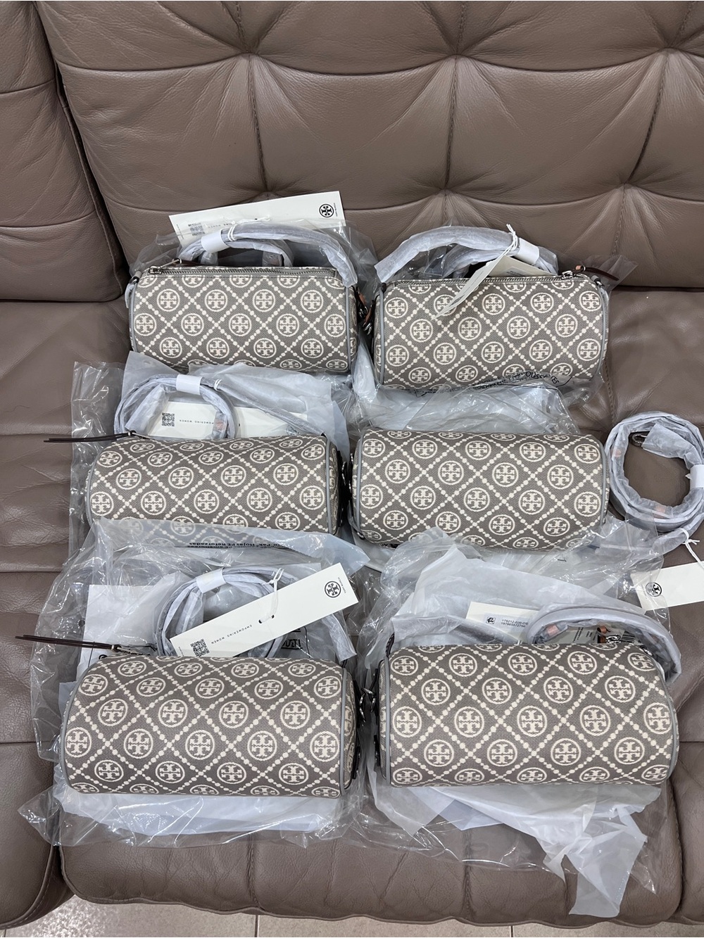 NWT Tory Burch T MONOGRAM UTILITY CYLINDER BAG